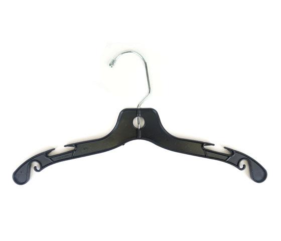 Black Plastic Clothes Hangers 17