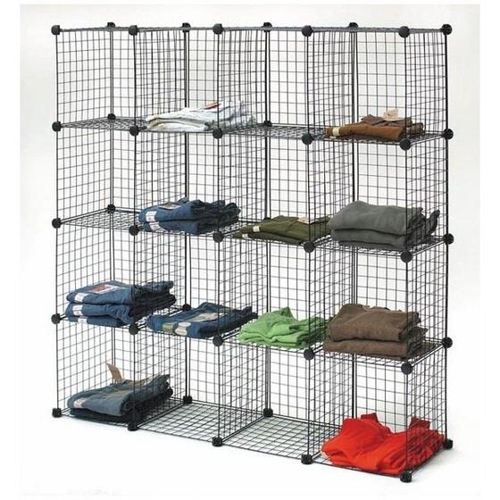BLACK METAL GRID CUBES 3